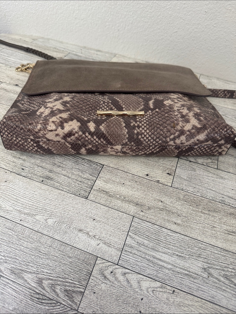 Elaine Turner Jax Leather Snake Print Bag NWT - Picture 4 of 11
